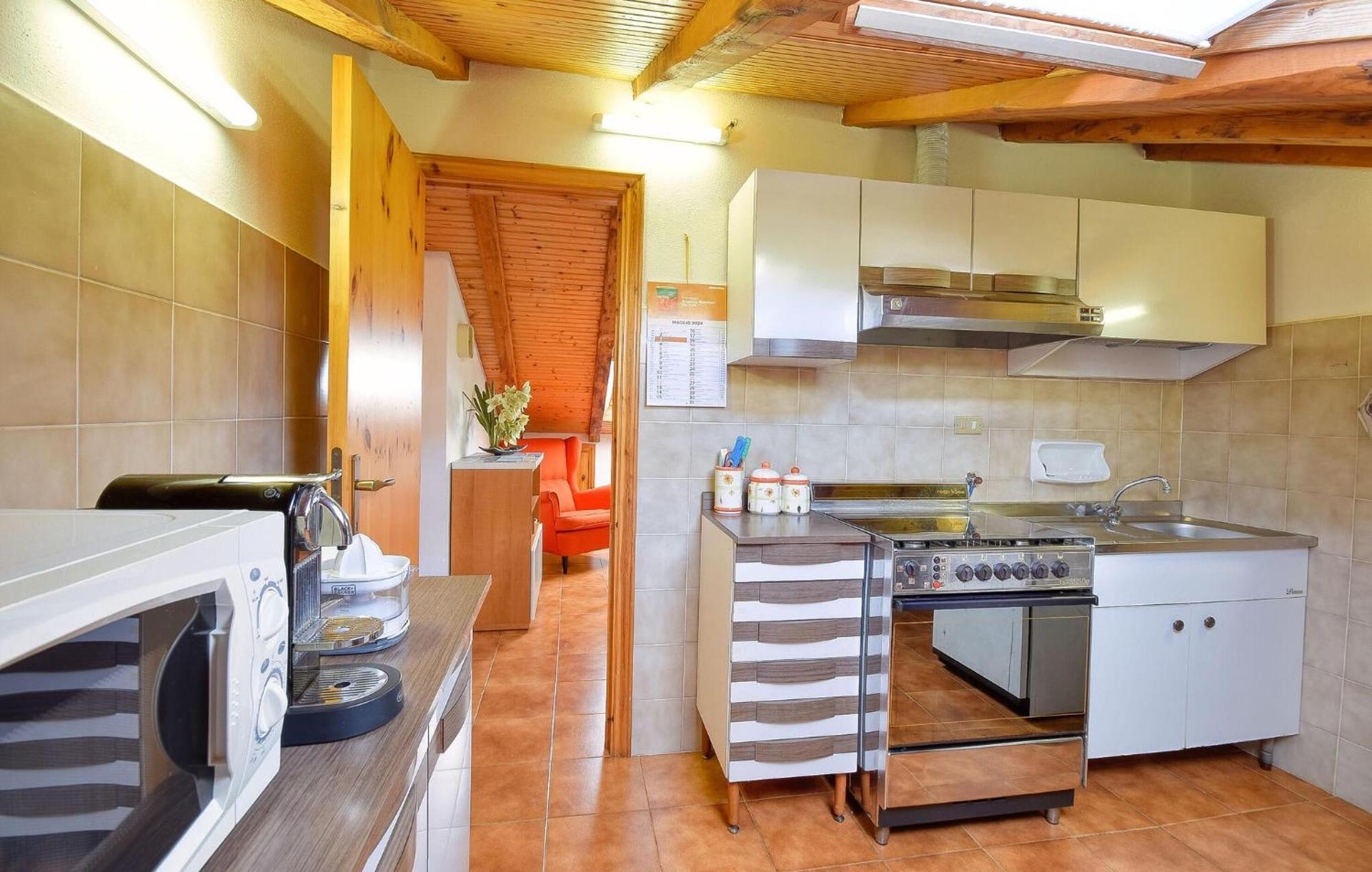 2 Bedroom Stunning Apartment In Moneglia Dış mekan fotoğraf